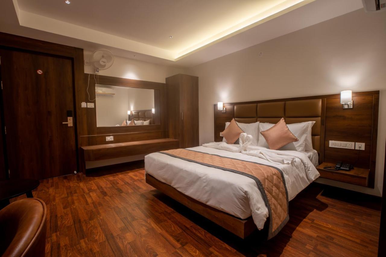 Golden Fortune Inn Hotel Bangalore Extérieur photo