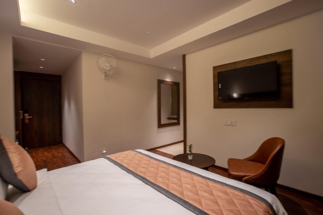 Golden Fortune Inn Hotel Bangalore Extérieur photo